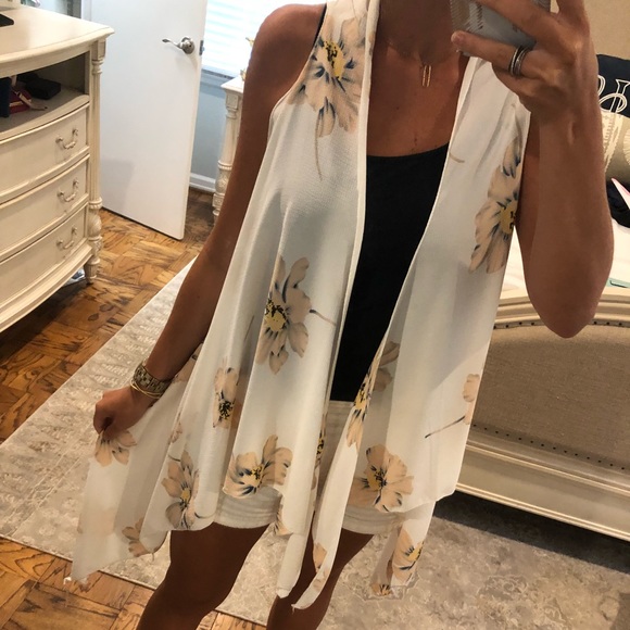 Jackets & Blazers - Floral Vest